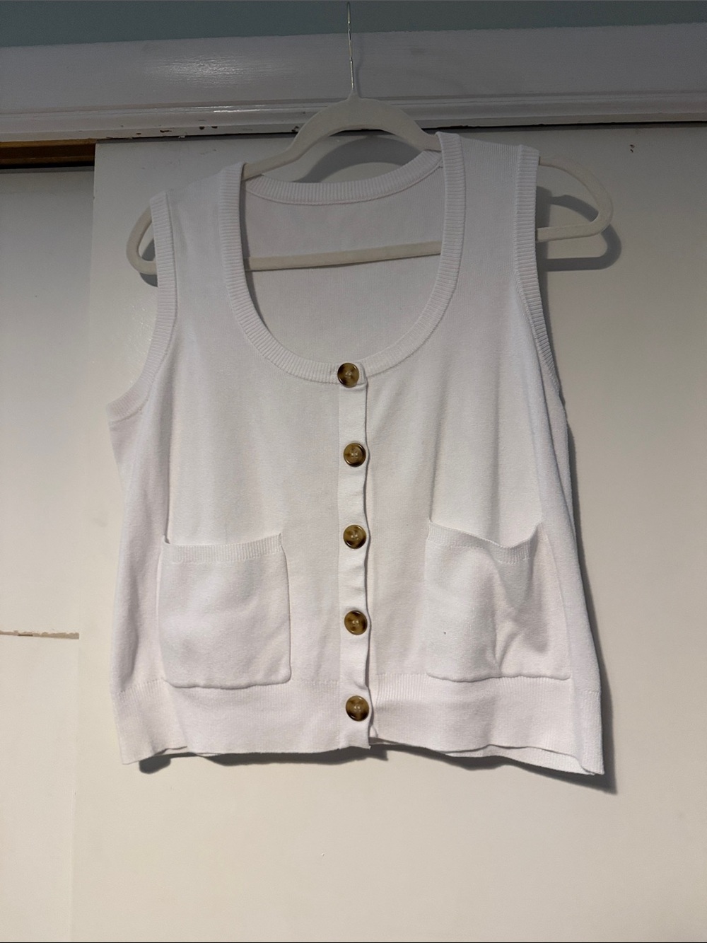 Women's White Button-Front Knit Tank with Patch Pockets